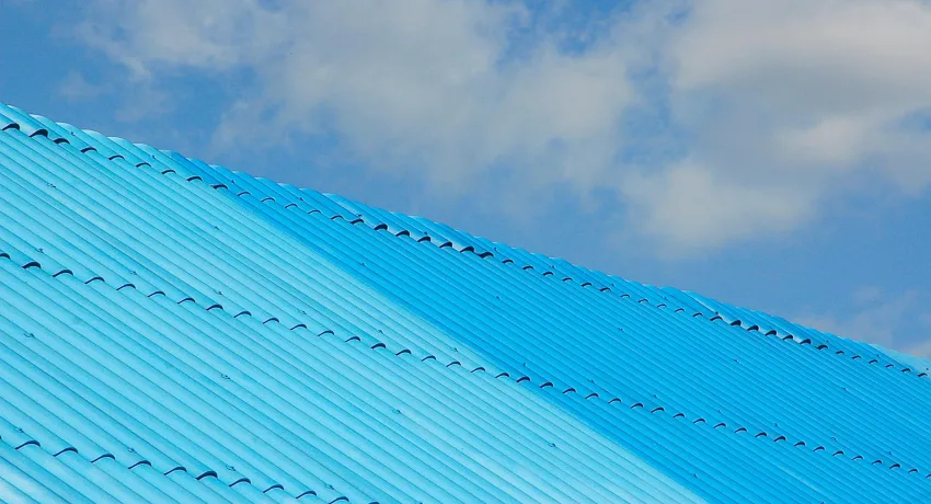 Overzicht van kostenfactoren bij een dakrenovatie in 2026