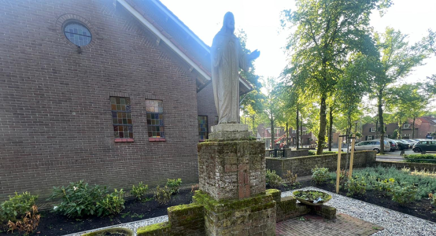 Gevel laten reinigen voor en na resultaat
